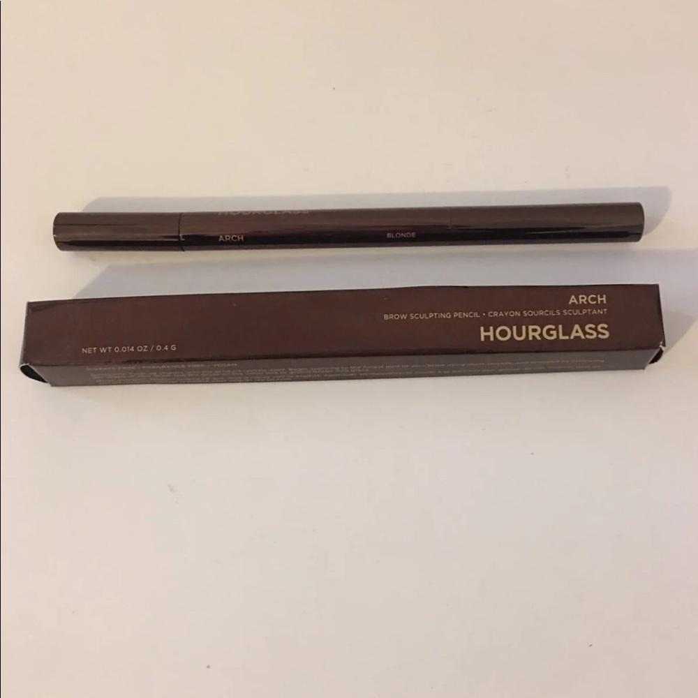 Hourglass Arch eyebrow pencil